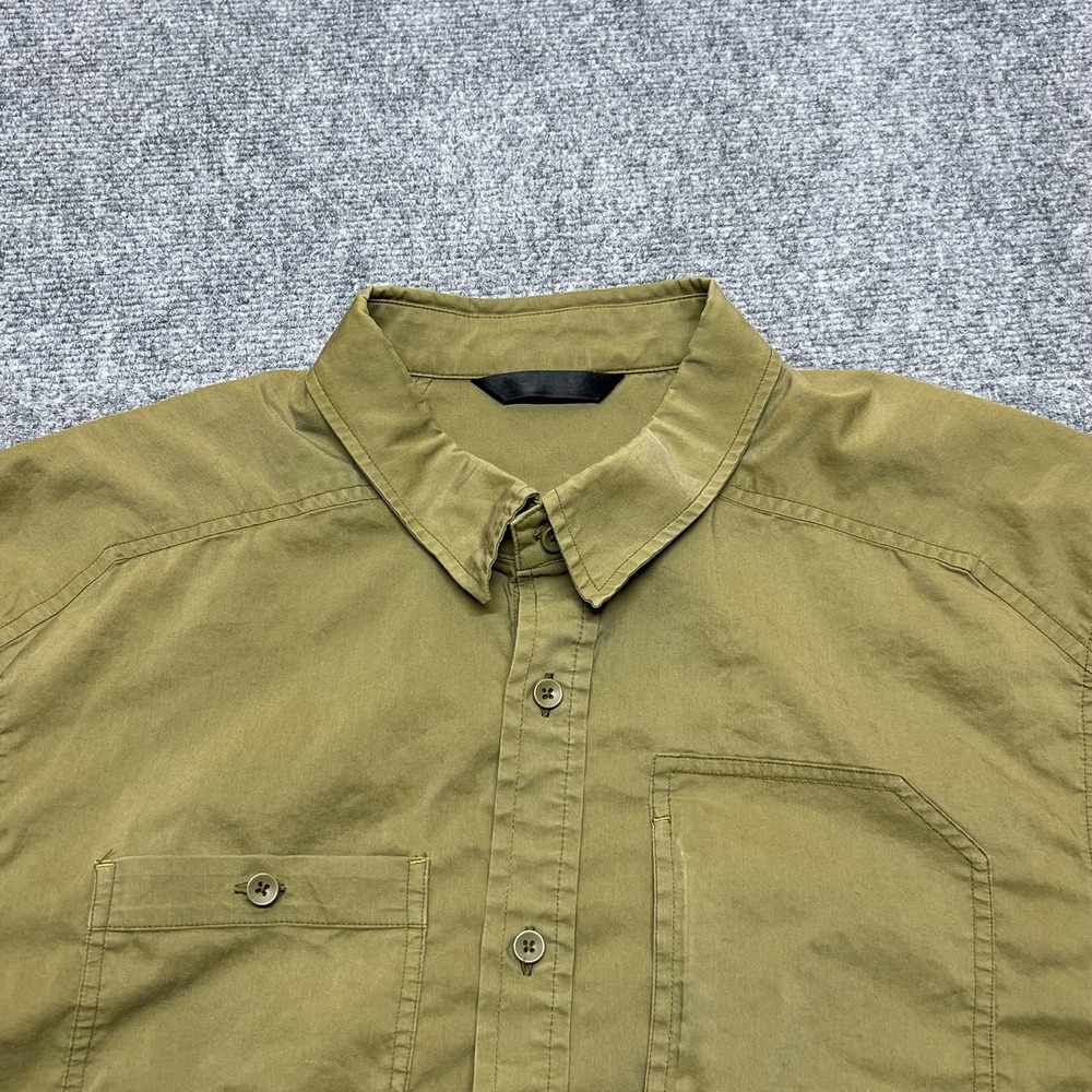 Arc'teryx Shirt Mens Large Green Solid Button Front Short Sleeve Outdoor Casual